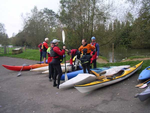 061028-1032-ThamesWolvercotetoCulhamOct2006001